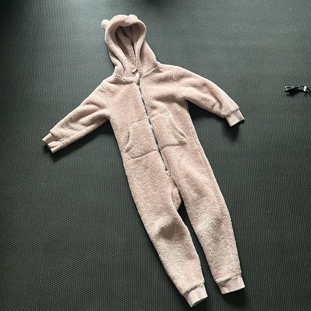 Hanna Andersson pink fuzzy bear suit size small